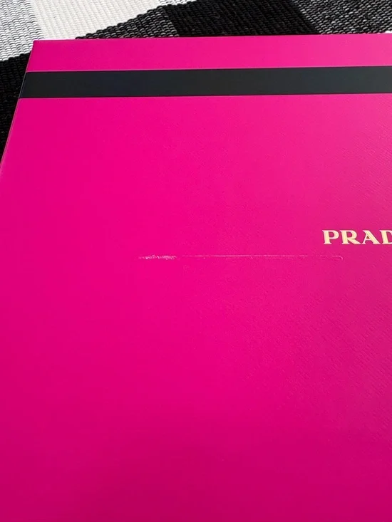 Prada Hot Pink Storage Box with Gold Logo - Picture 6 of 9